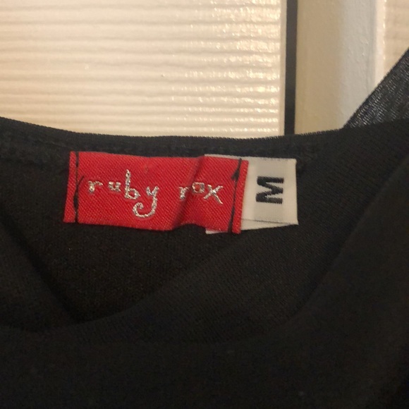 Ruby Rox Cocktail dress - Picture 2 of 4